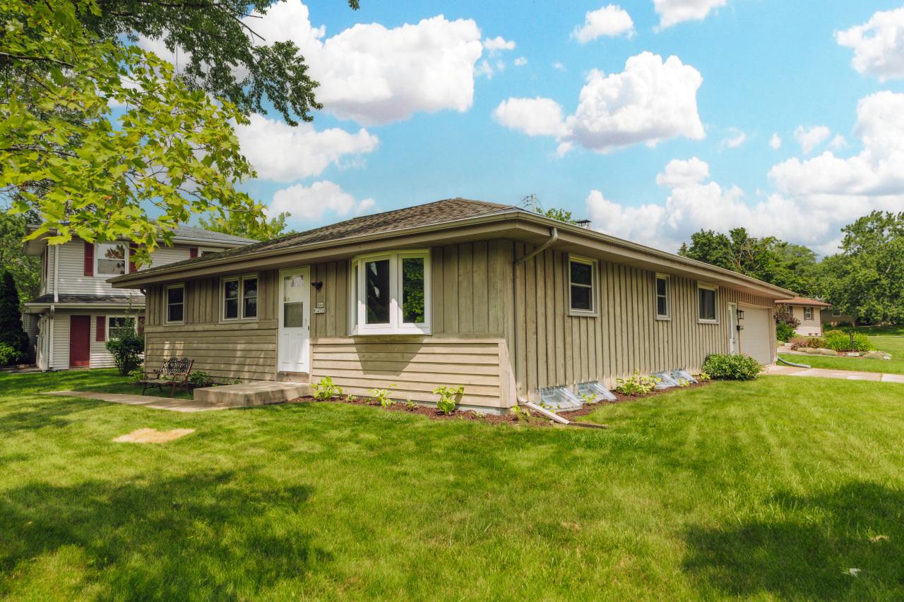 N86W14758 Menomonee River, Menomonee Falls, WI 53051