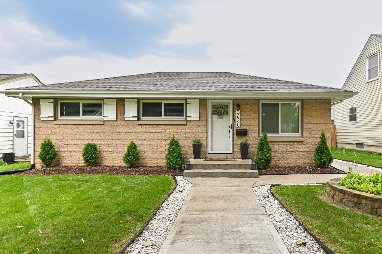 3630 S 84th St, Milwaukee, WI 53228