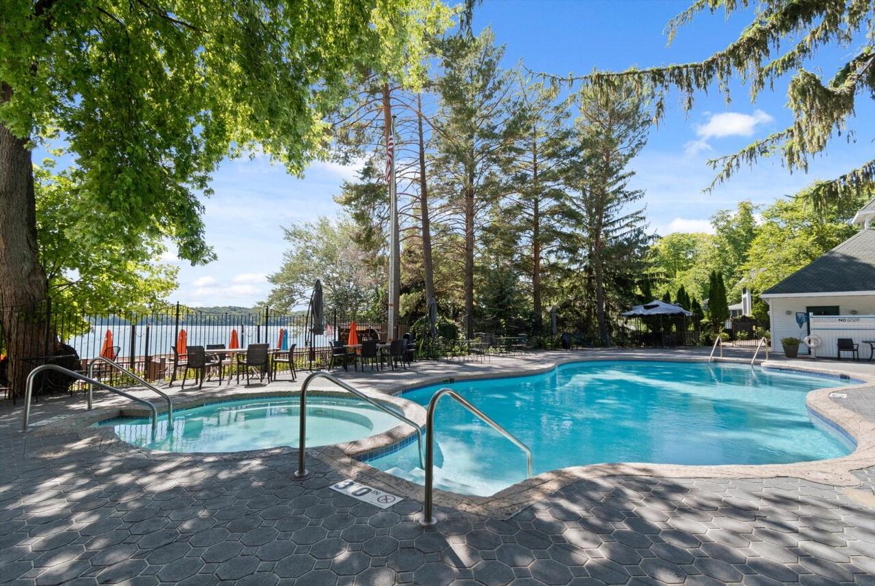 266 Victorian Village #4, Elkhart Lake, WI 53020