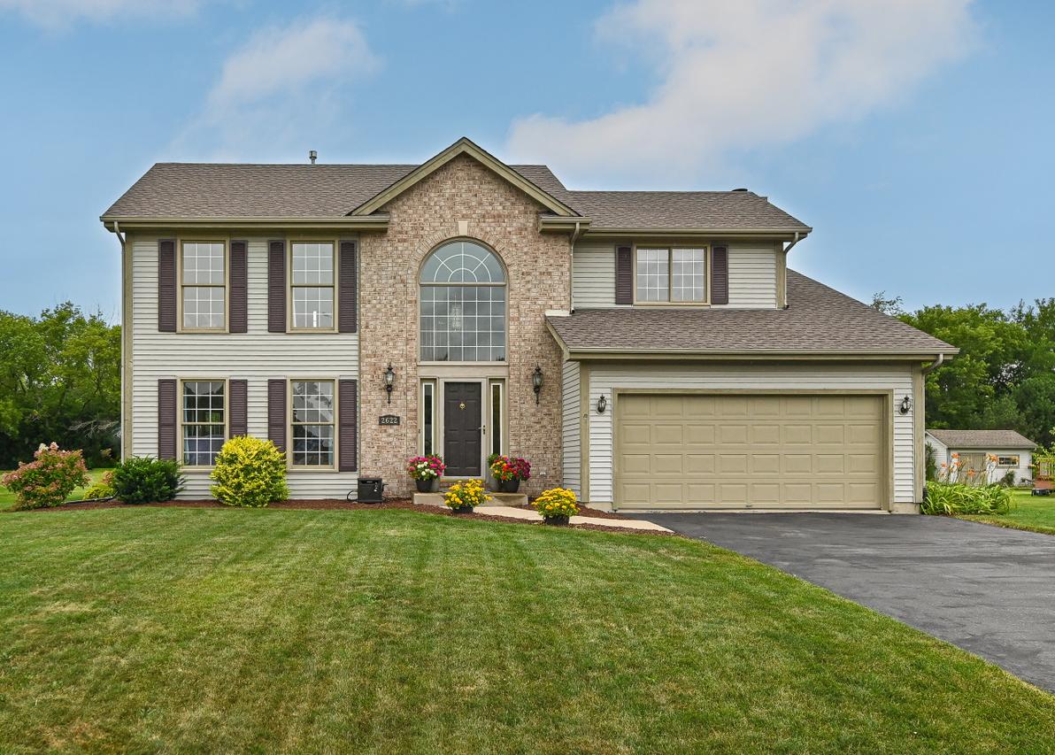2622 Rebecca Dr, Caledonia, WI 53402