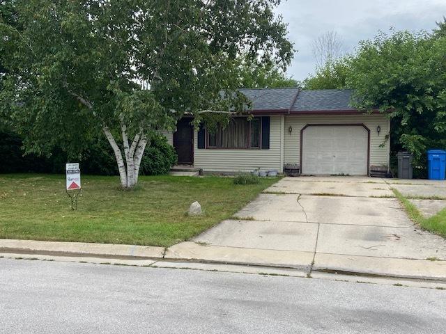 1605 Carlson Pl, Watertown, WI 53094