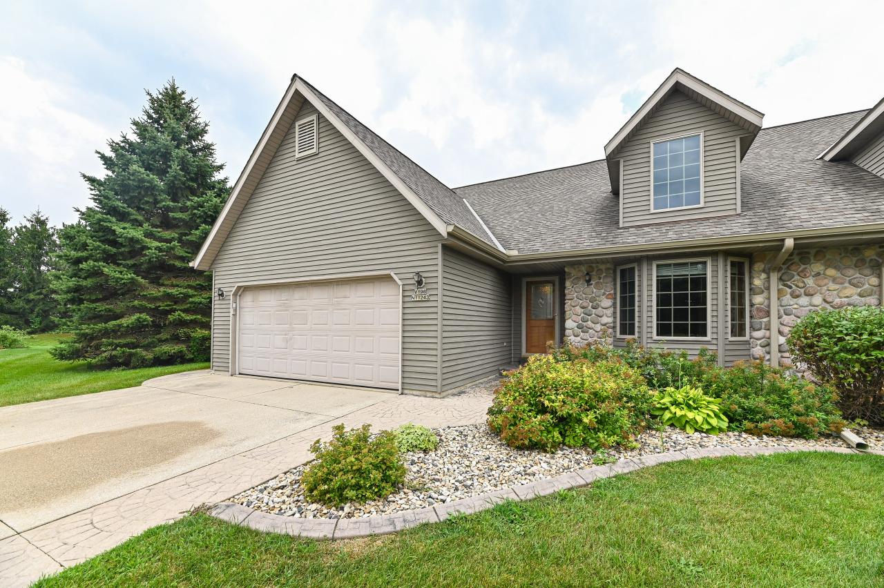W198N11243 Golden Ct #1, Germantown, WI 53022