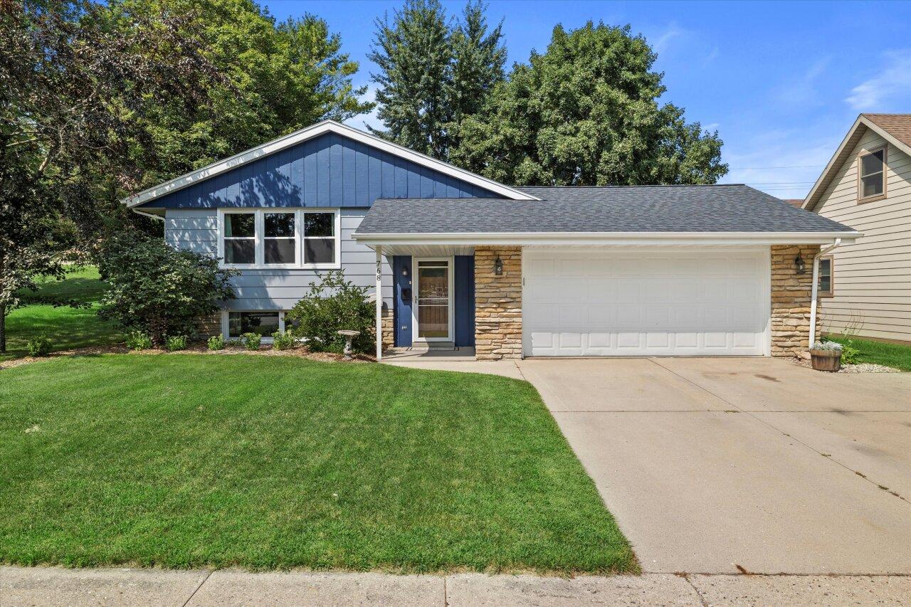 768 Eastern Ave, West Bend, WI 53095