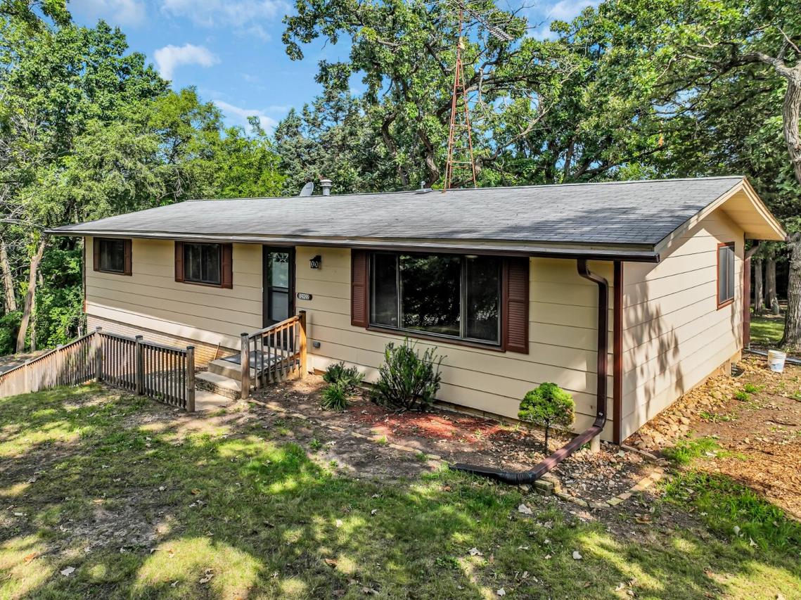 32922 Center St, Burlington, WI 53105