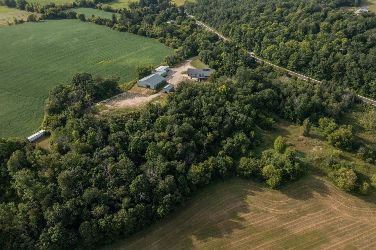 N3512 North Ave, Lyndon, WI 53011