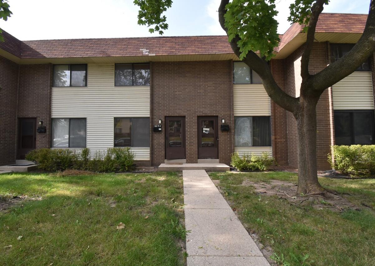 6052 W Port Ave, Milwaukee, WI 53223