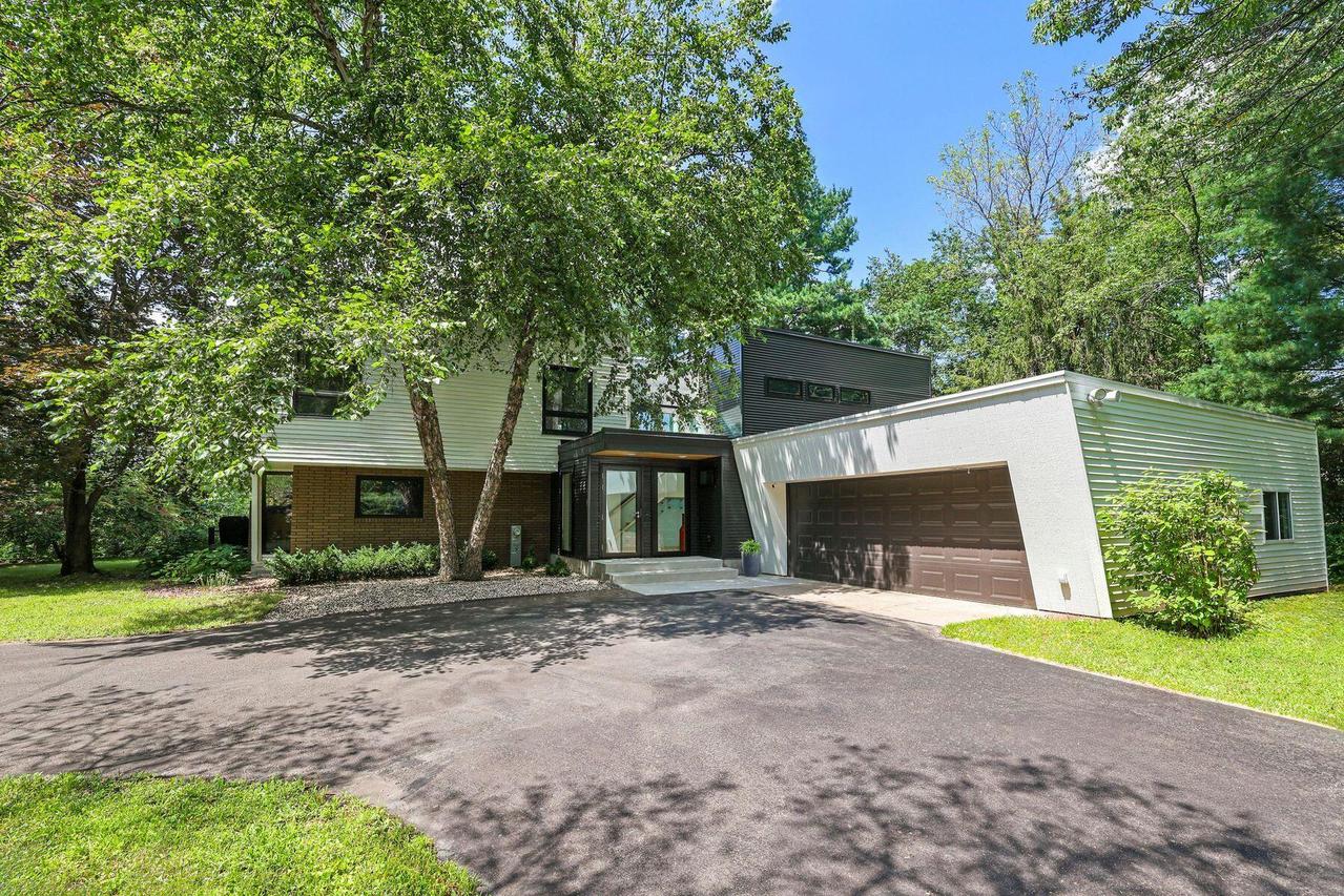 2131 River Bend, Plover, WI 54467