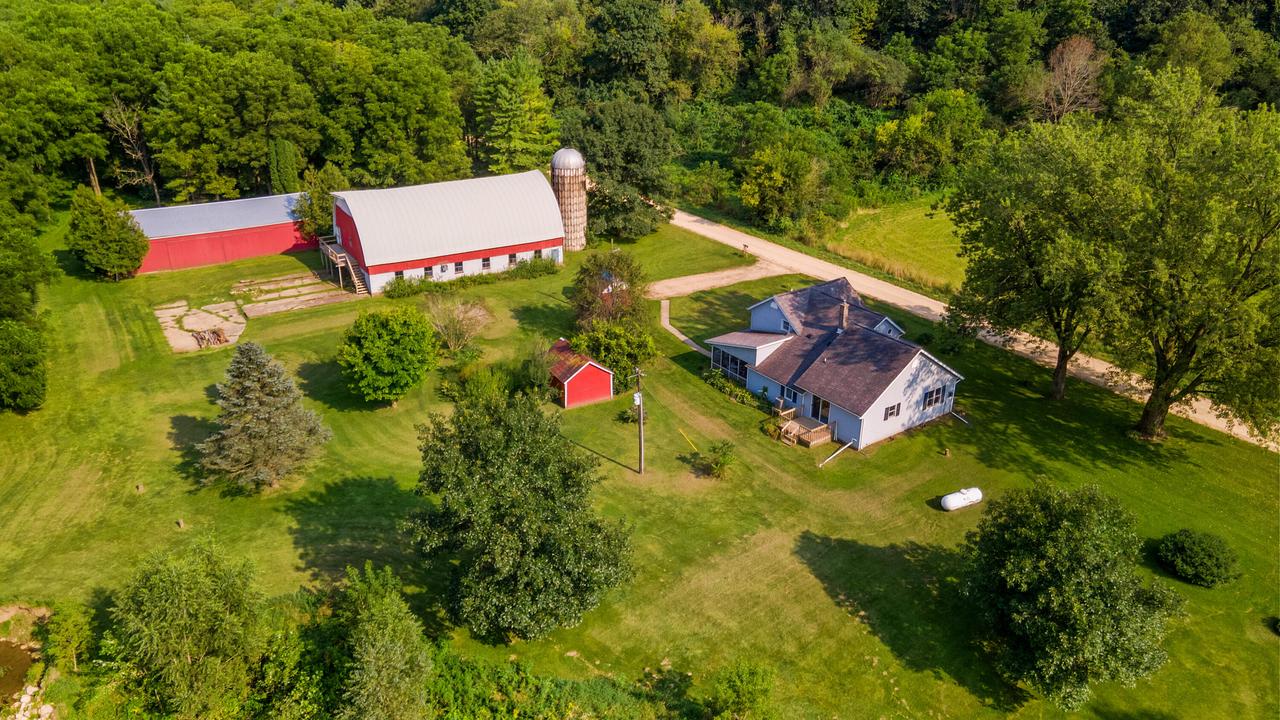 E2584 Bohland Hollow, Wheatland, WI 54624