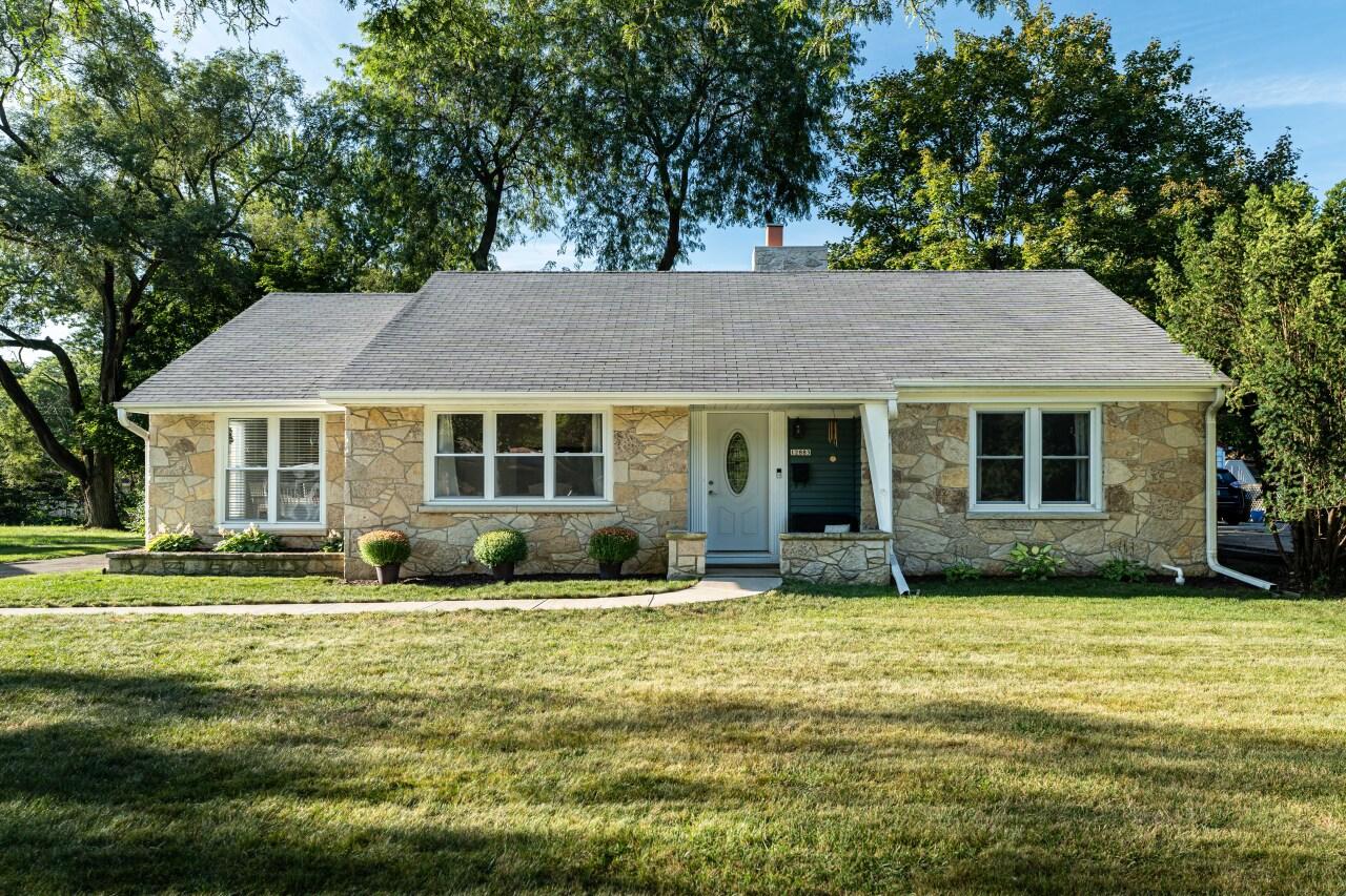 12885 W Lancaster Ave, Butler, WI 53007
