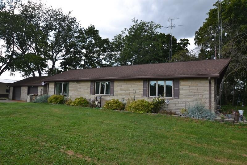 6840 Big Bend, Waterford, WI 53185