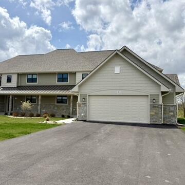 701 Eagleton Dr #55- 06, Geneva, WI 53147