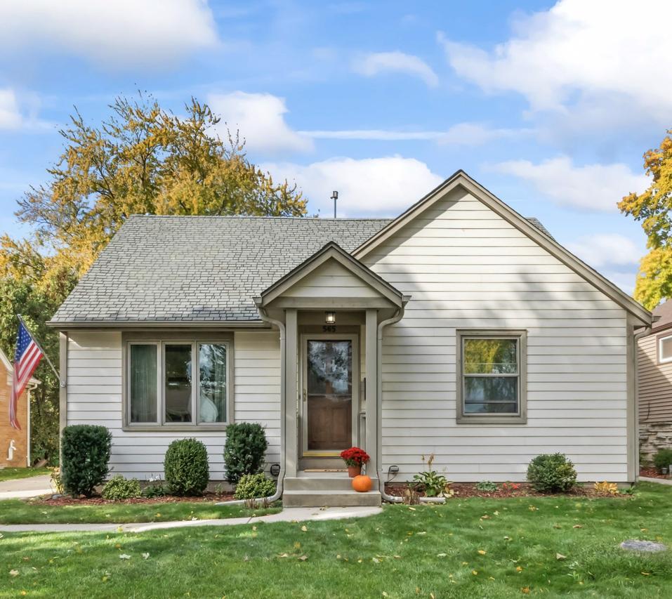 565 N 94th St, Milwaukee, WI 53226