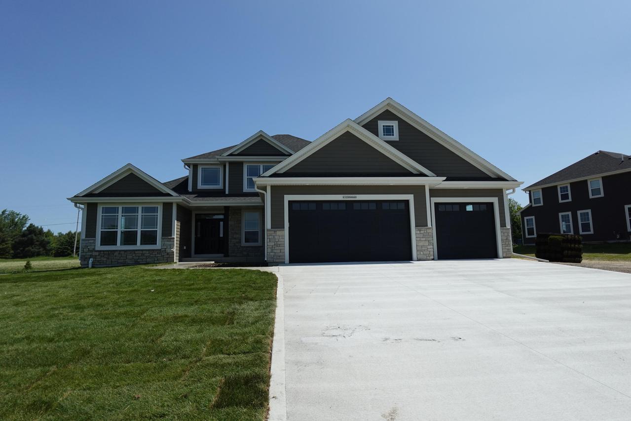 W129S8660 Muscovy Way, Muskego, WI 53150