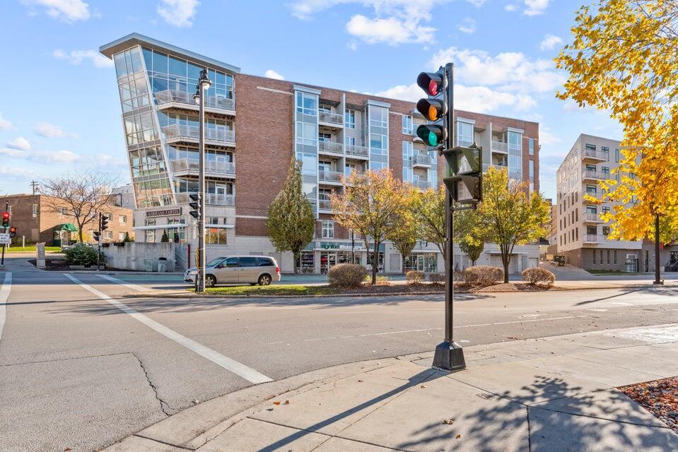 1541 N Jefferson St #403, Milwaukee, WI 53202