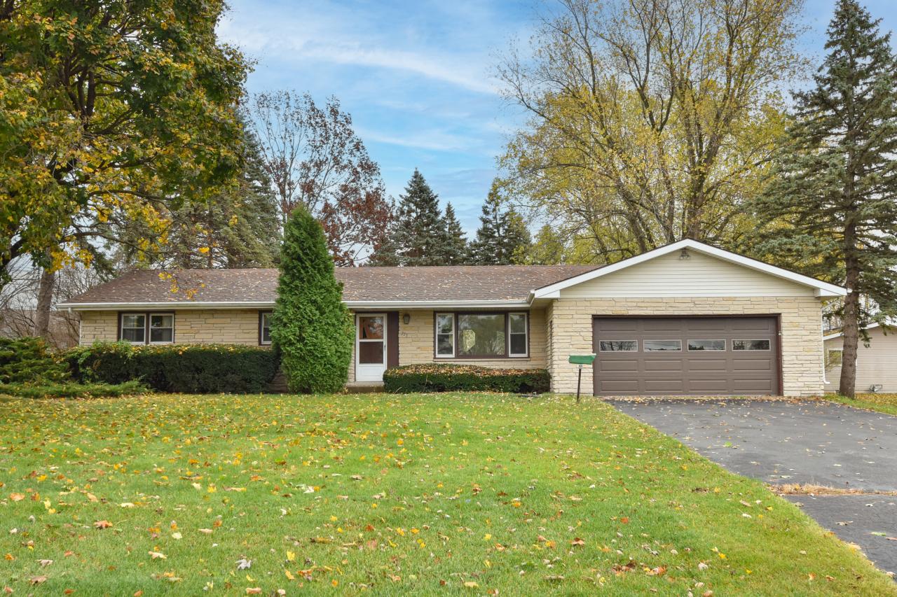 773 E Sumner St, Hartford, WI 53027