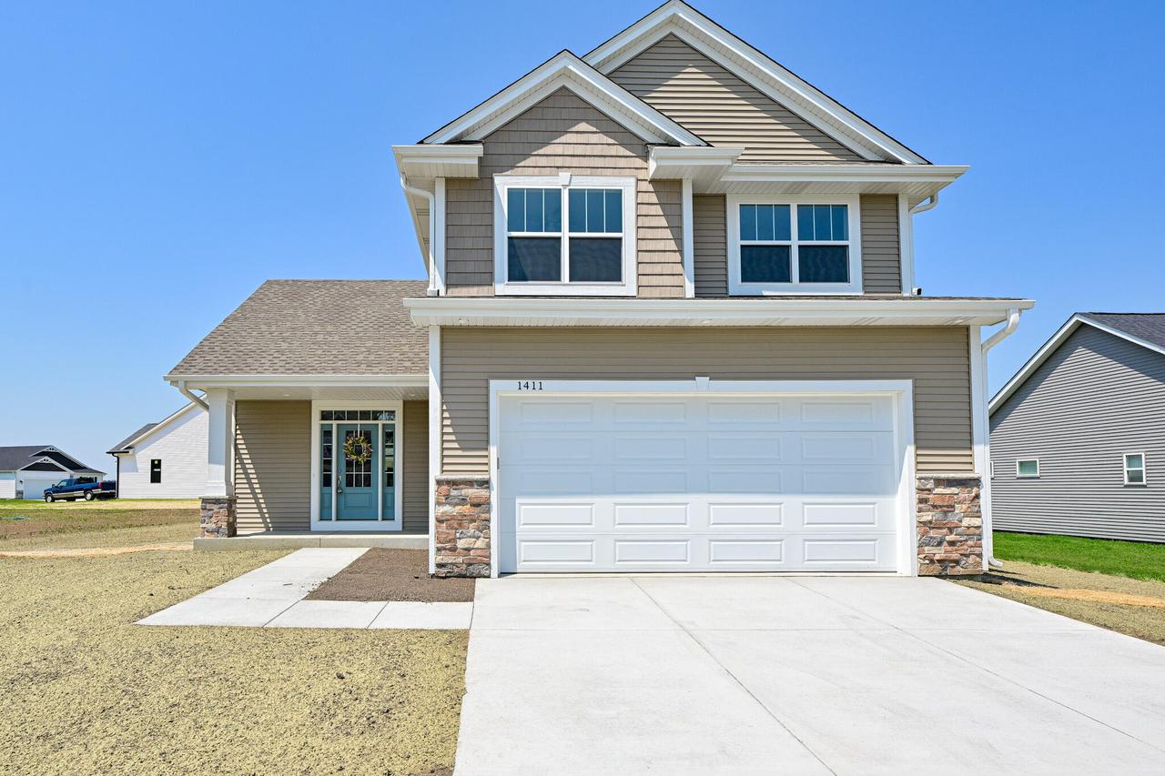1411 Tamarack St, Delavan, WI 53115