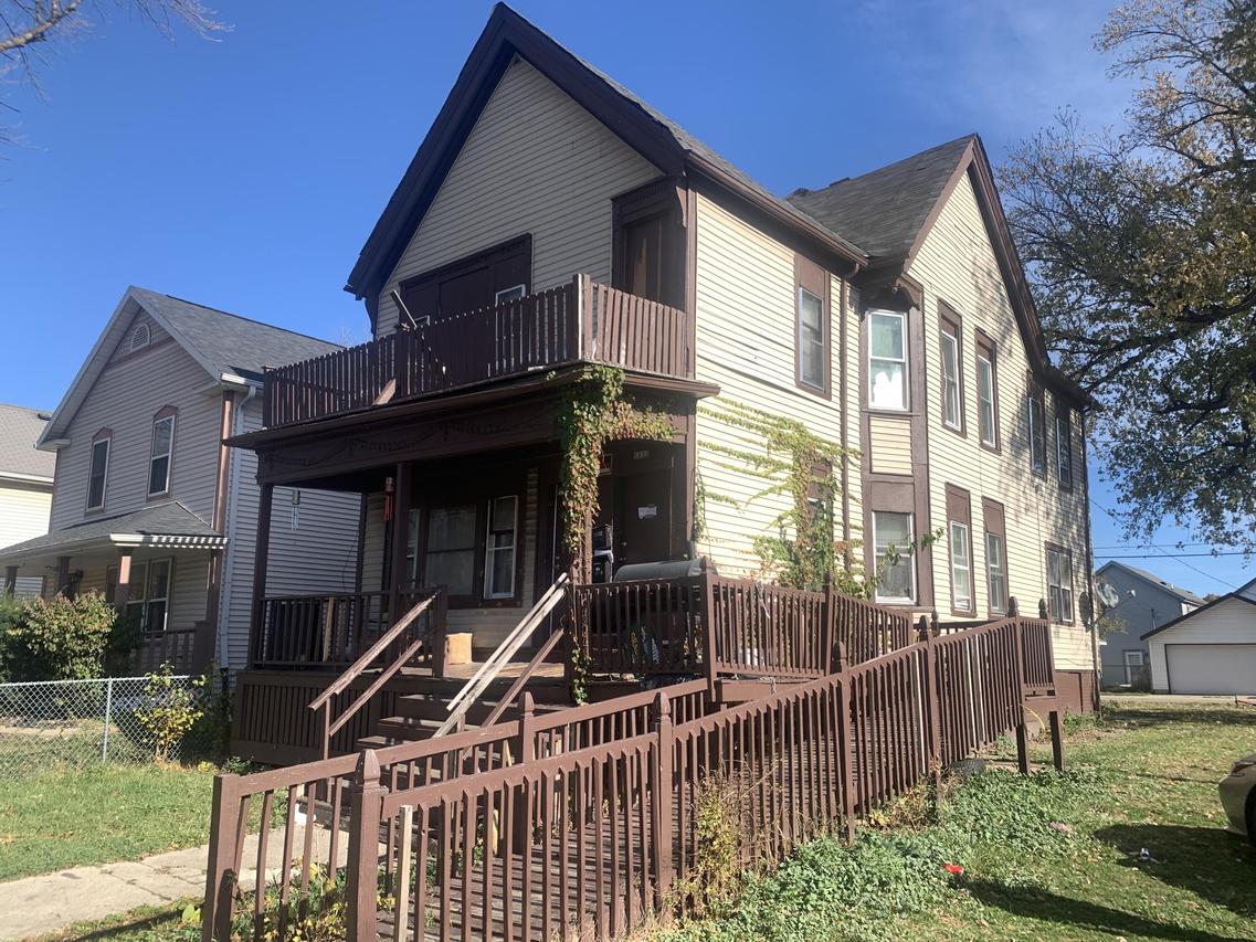 1822 N 26th St #1824, Milwaukee, WI 53205