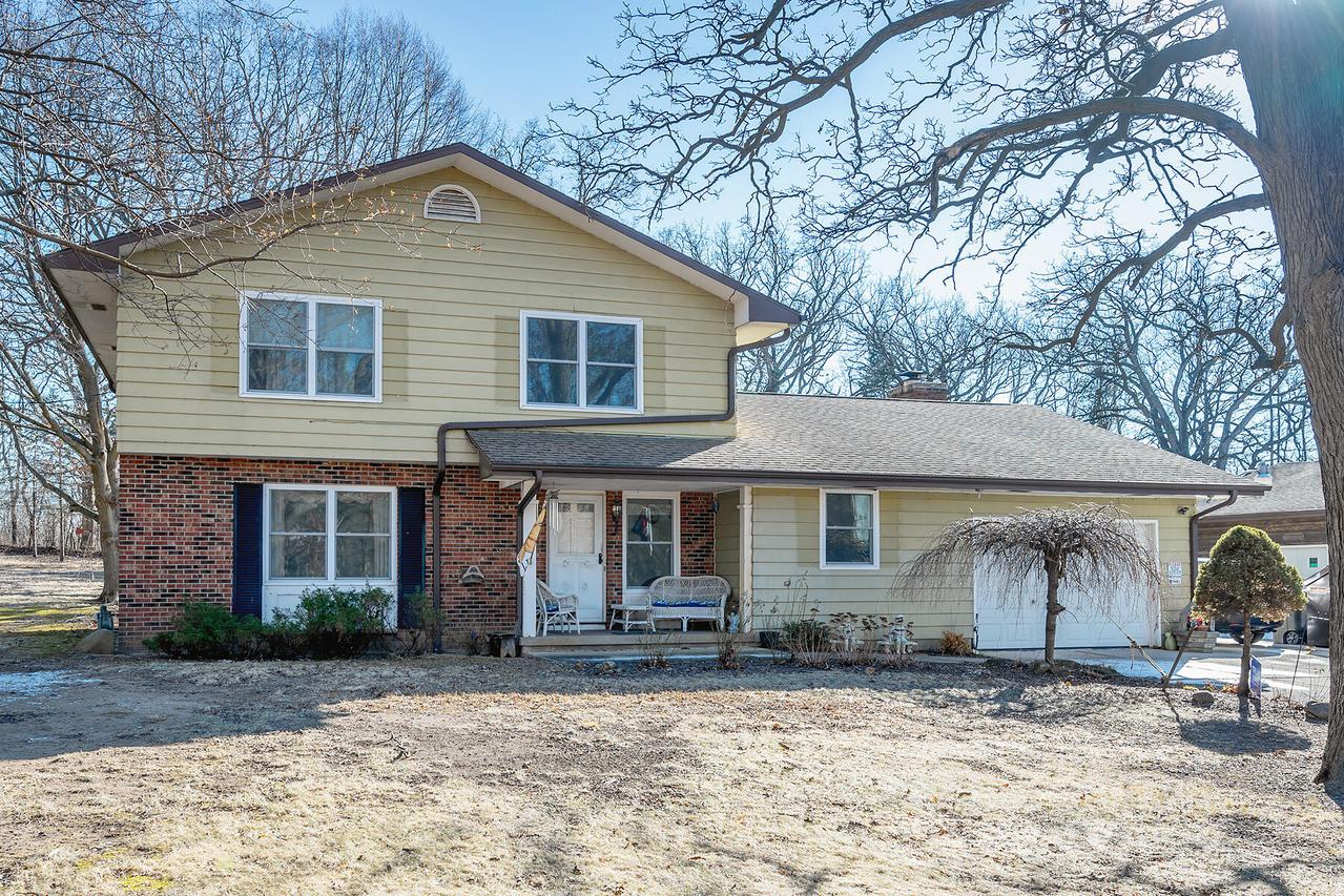 N8654 County Road Es -, East Troy, WI 53120