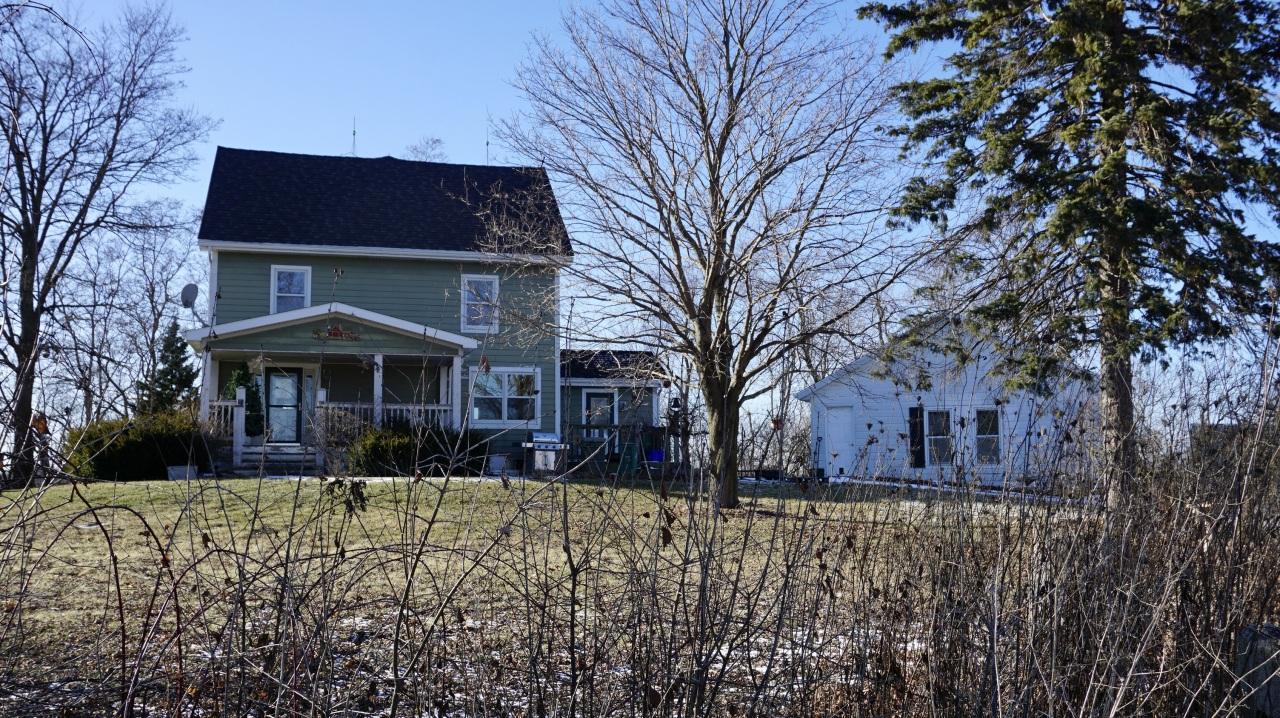 15530 Durand Ave, Yorkville, WI 53182