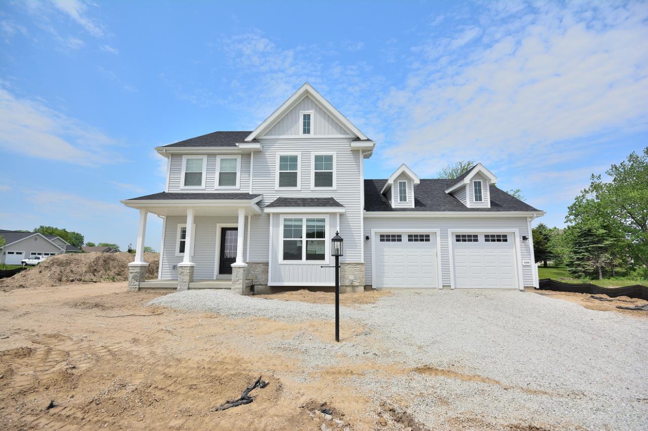 6026 Maxwell Ct, Caledonia, WI 53402