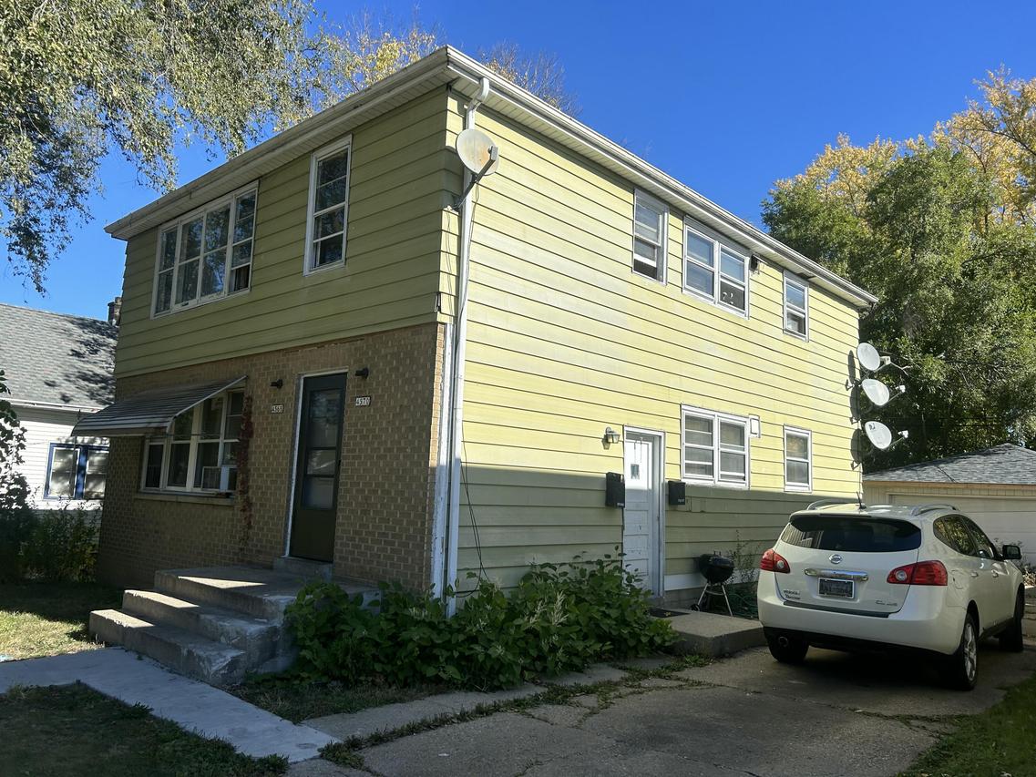 4568 N 51st Blvd #4570, Milwaukee, WI 53218
