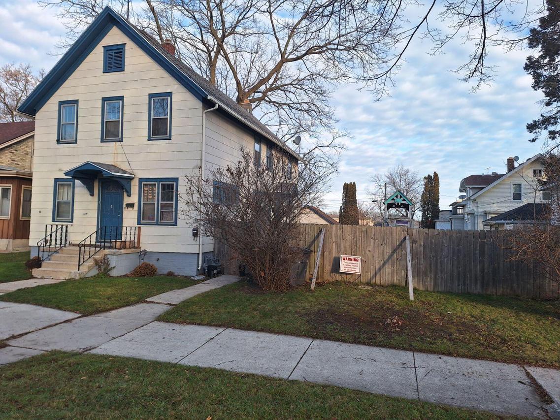 810 Spring Ave #812, Sheboygan, WI 53081