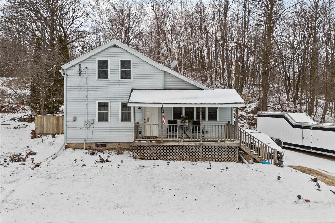 N8214 N Franklin Rd, Herman, WI 53073