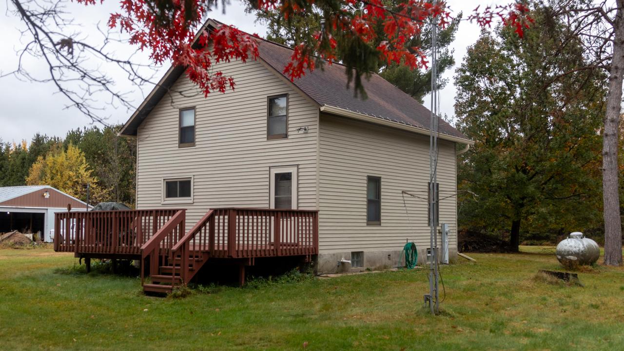 W12103 Highland Rd, Ackley, WI 54409