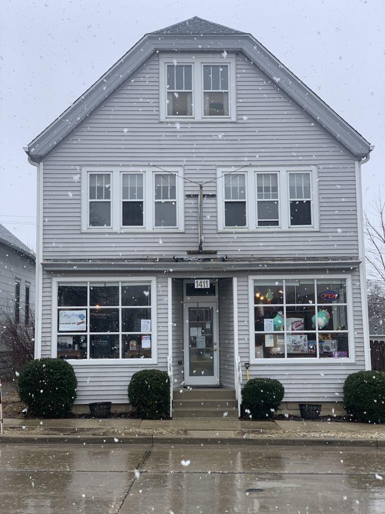 1411 Rawson Ave, South Milwaukee, WI 53172