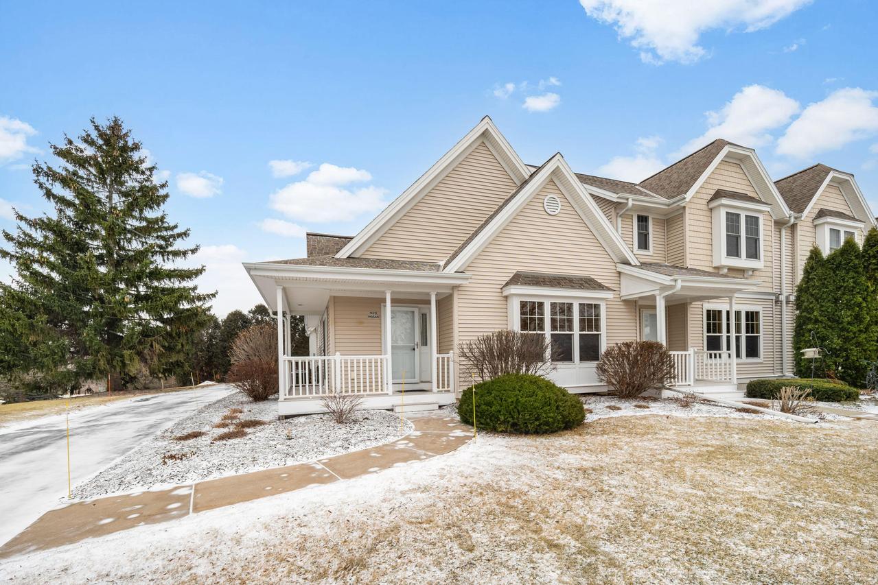 N28W6646 Alyce St, Cedarburg, WI 53012