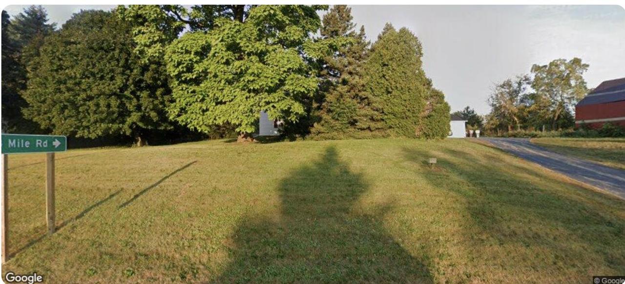 4052 Highway 31 -, Caledonia, WI 53405