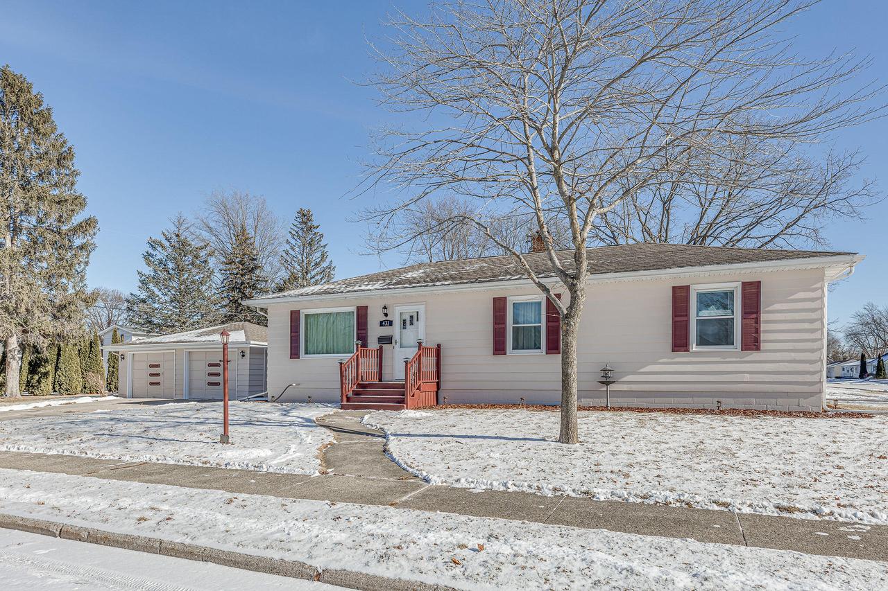 431 Regent St, Fond Du Lac, WI 54935