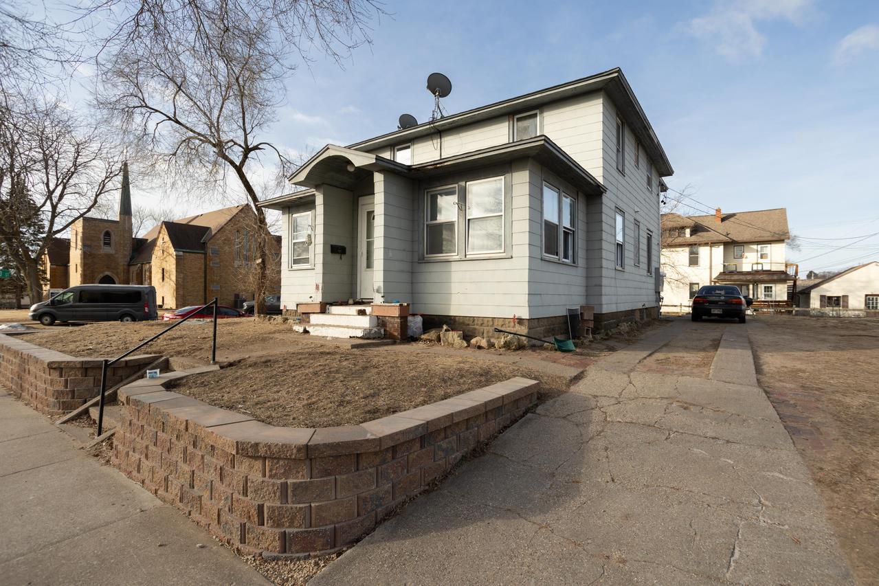 1526 19th St, La Crosse, WI 54601