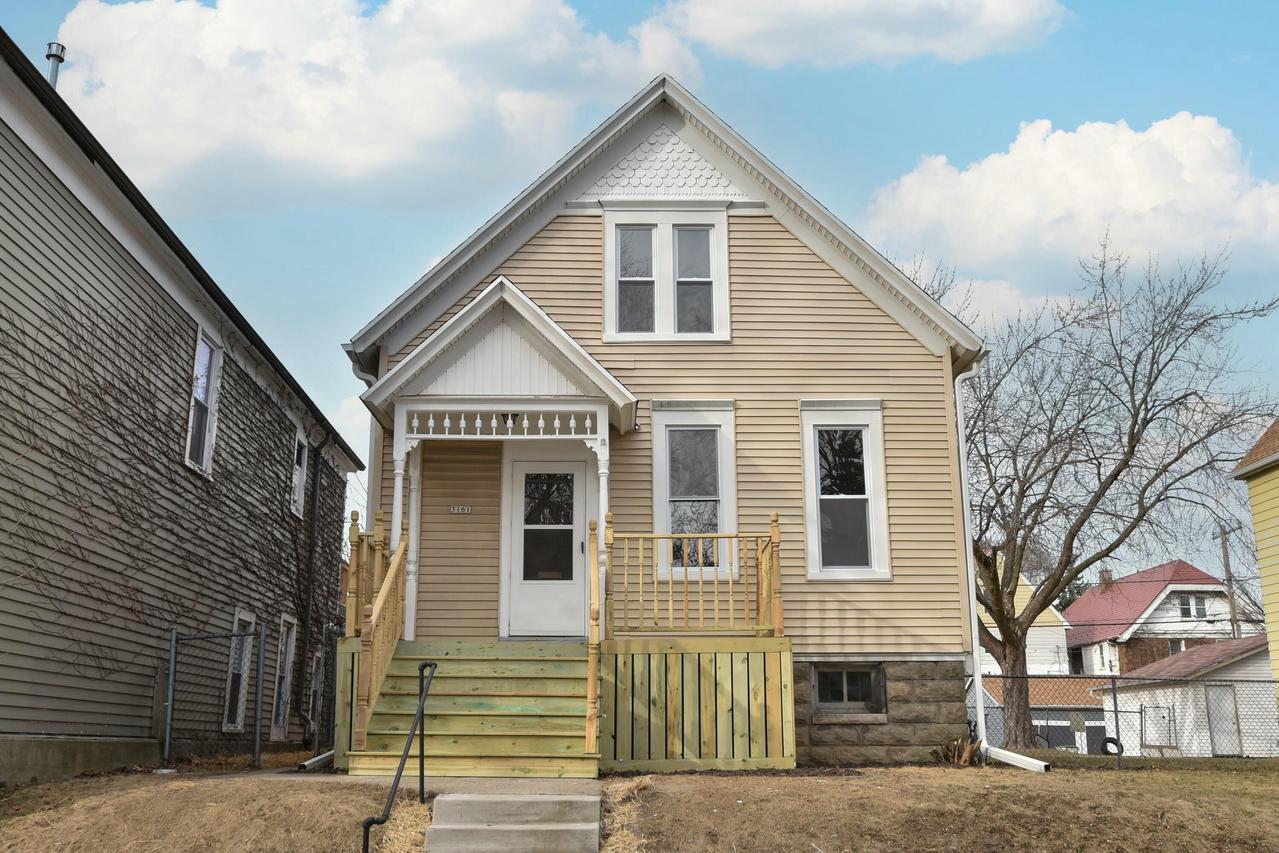 3161 N Booth St, Milwaukee, WI 53212