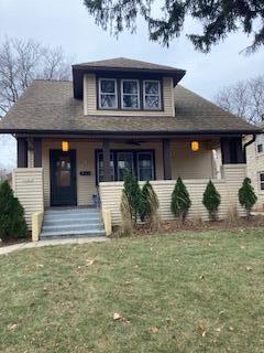 6511 W Wisconsin Ave, Wauwatosa, WI 53213