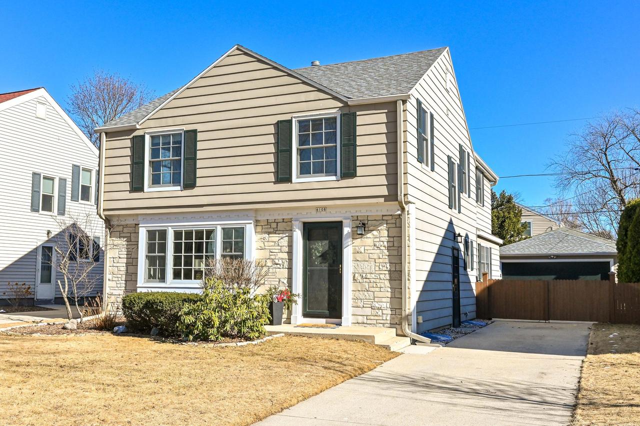 6108 N Shoreland Ave, Whitefish Bay, WI 53217