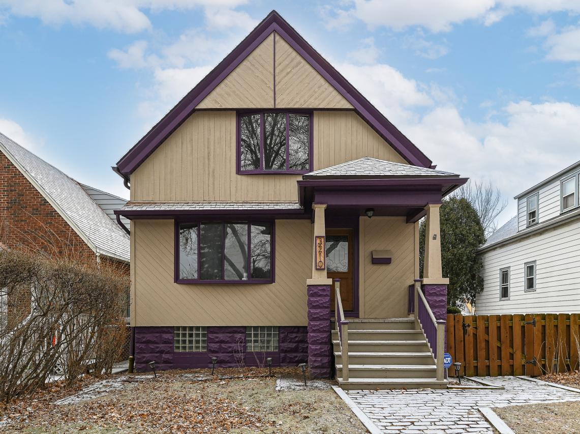 3210 S 8th St, Milwaukee, WI 53215