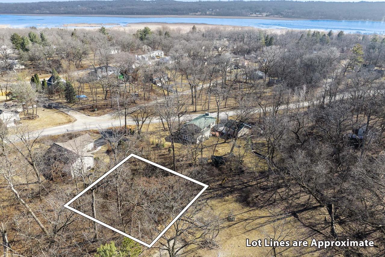 Lt0 Walnut Rd, Geneva, WI 53147