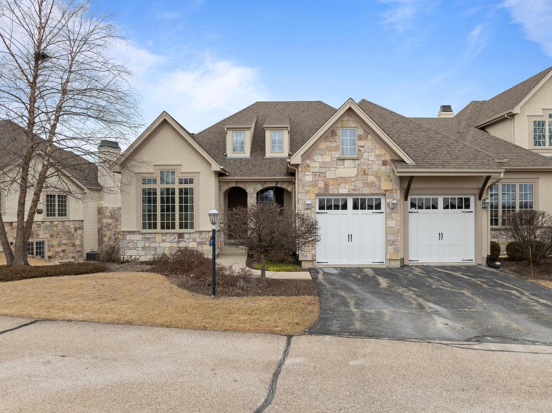 2126 Prairie View #46-73, Geneva, WI 53147