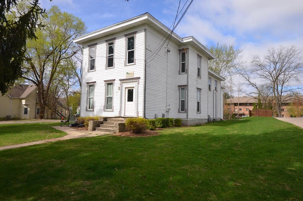 140 S Prince St, Whitewater, WI 53190