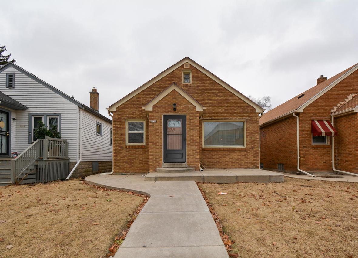 5355 N 33rd St, Milwaukee, WI 53209