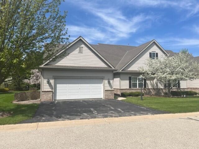1830 Cedar Ridge, Slinger, WI 53086