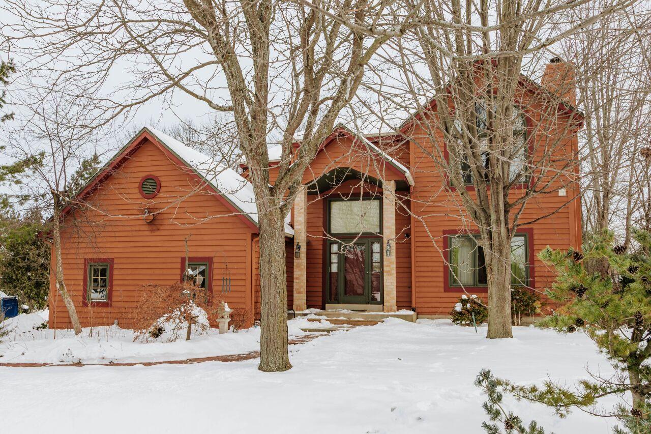 6718 N 110th St, Milwaukee, WI 53224