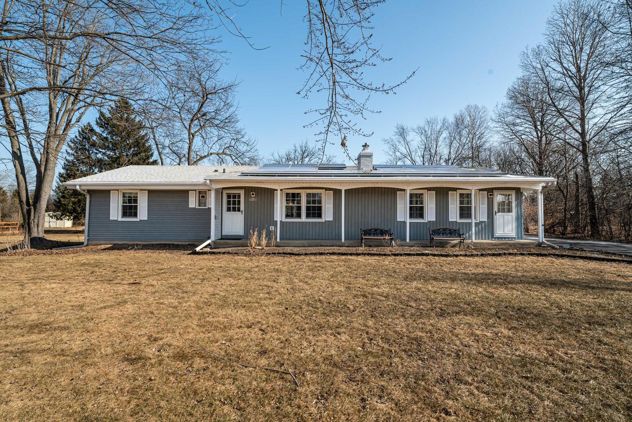 9460 S 96th St, Franklin, WI 53132