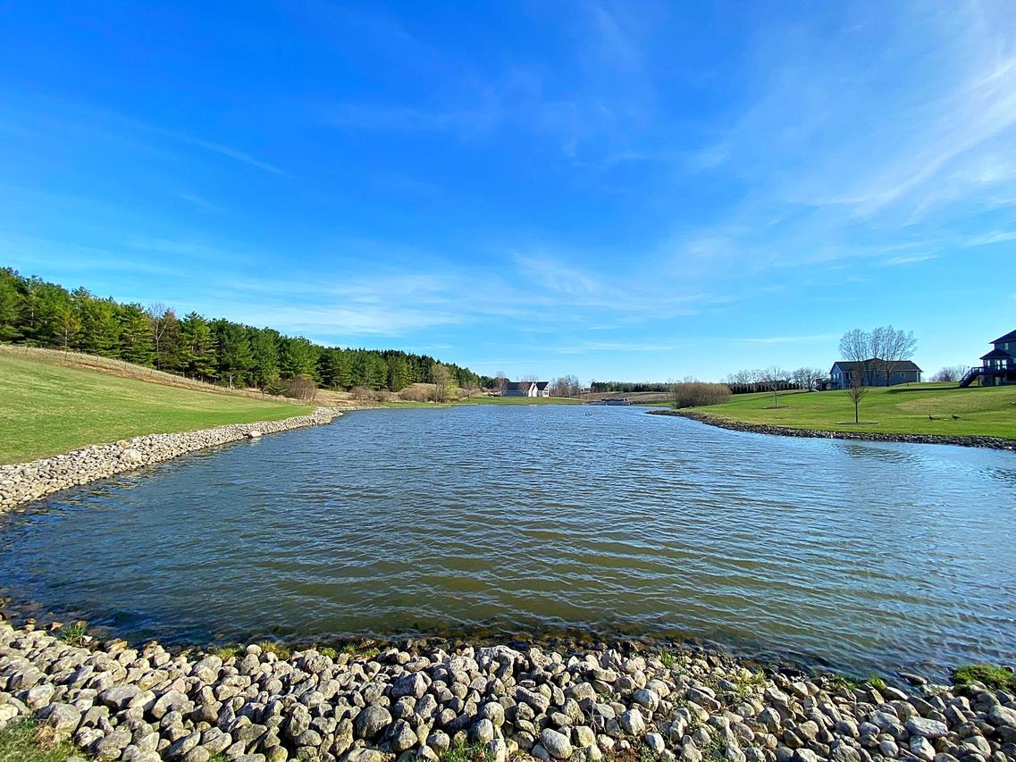 Lt10 Silveridge Dr #Blk5, Manitowoc, WI 54220