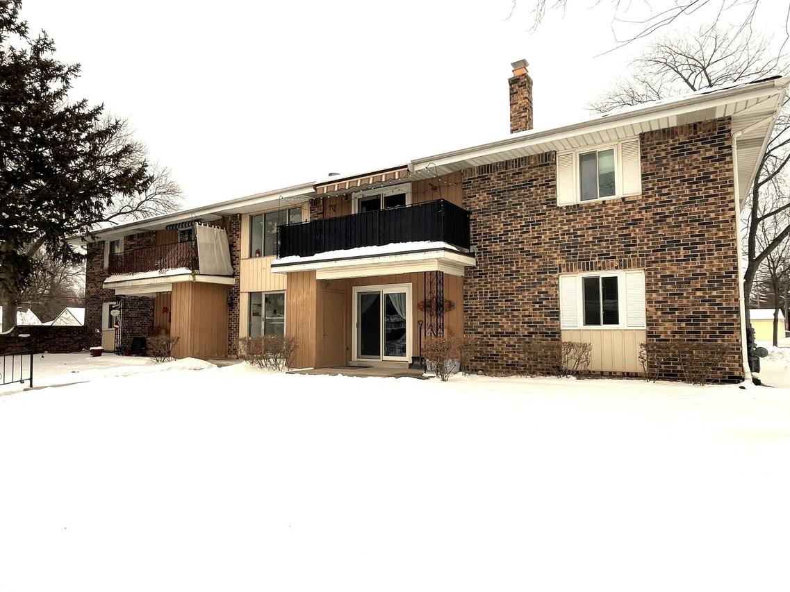 3407 S Pine Ave #4, Milwaukee, WI 53207