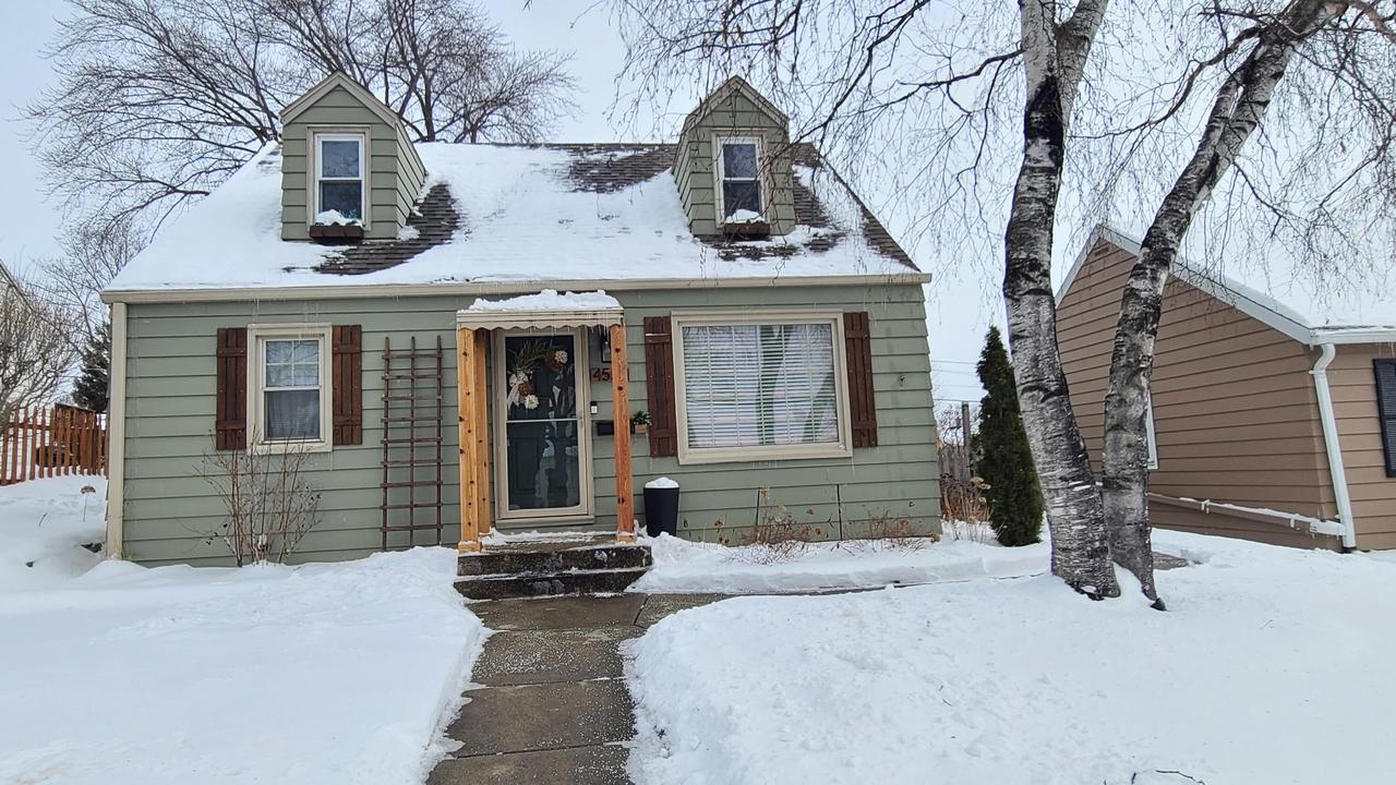 4536 S Lenox St, Milwaukee, WI 53207