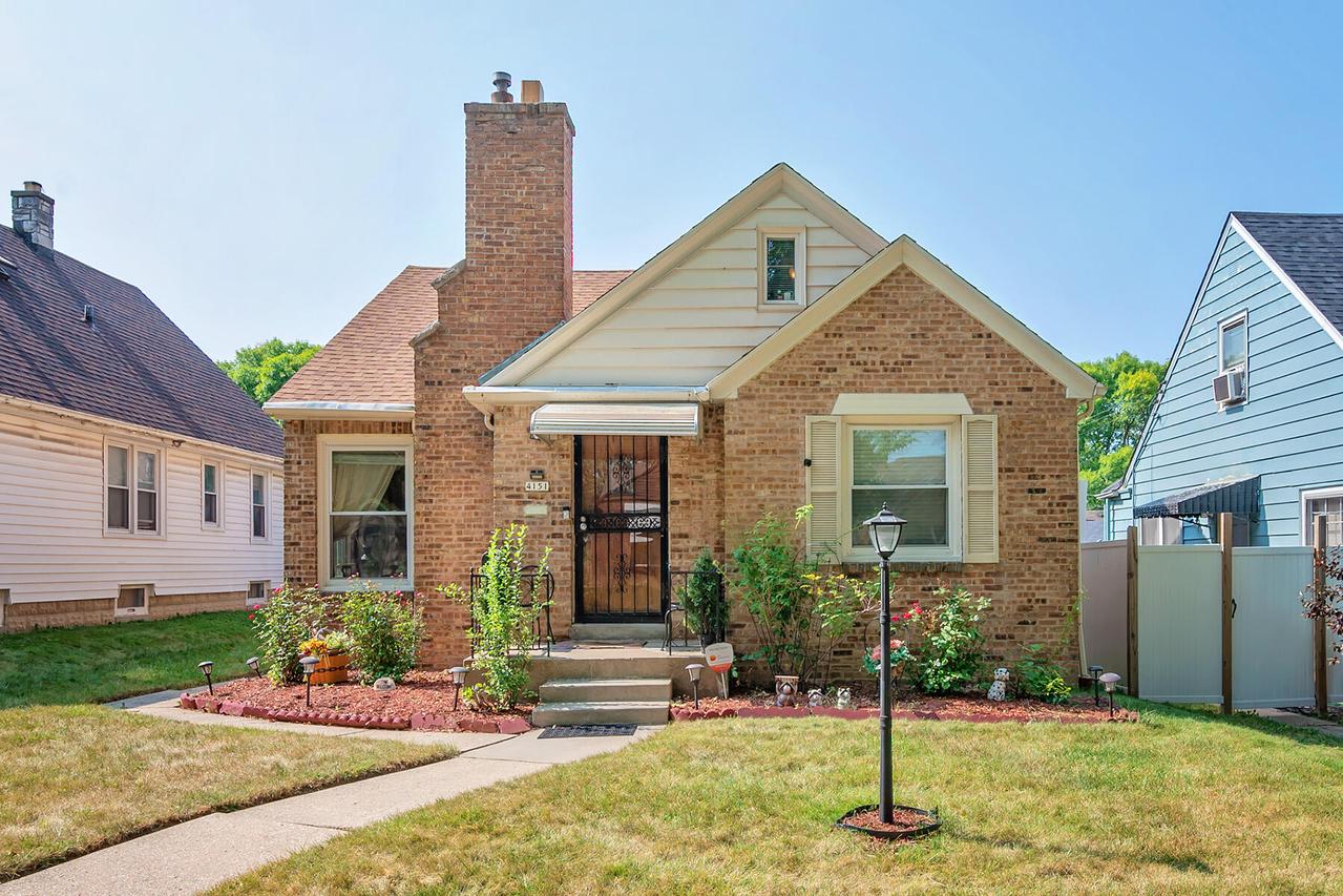 4151 N 46th St, Milwaukee, WI 53216