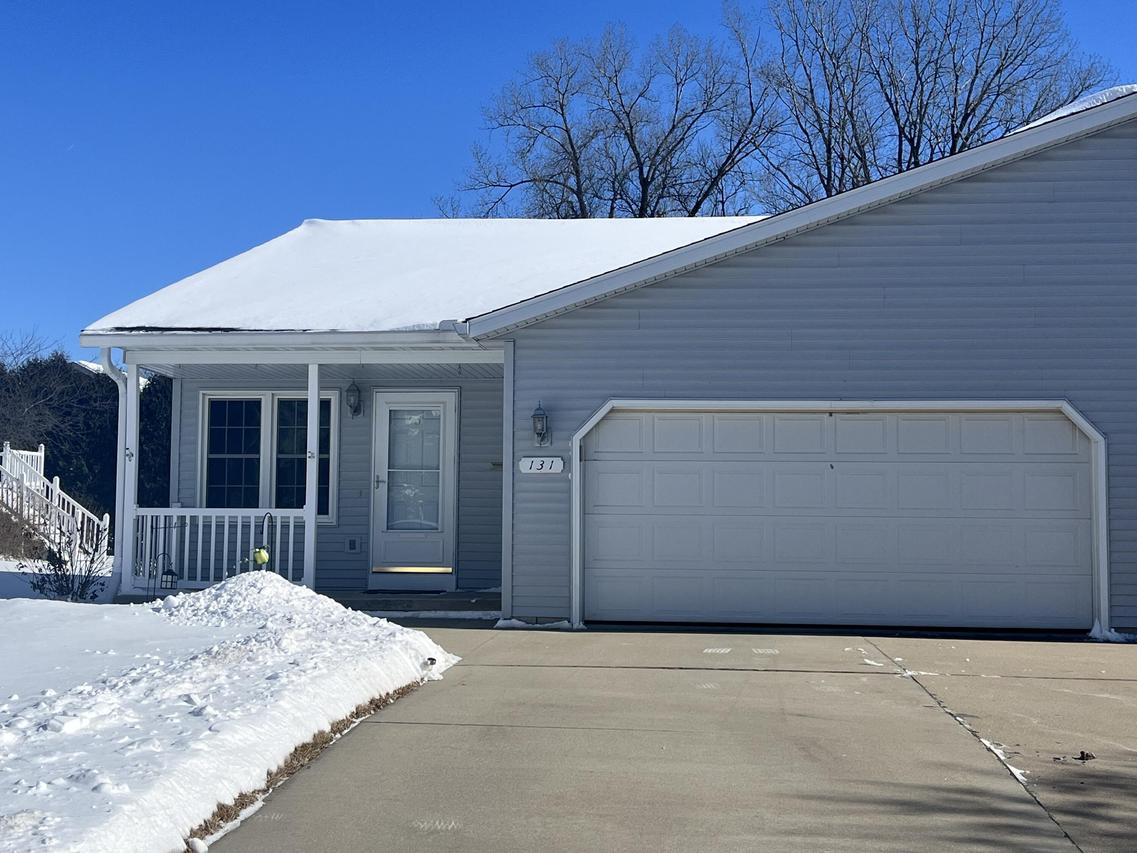 131 Steeplechase Ln, Beaver Dam, WI 53916