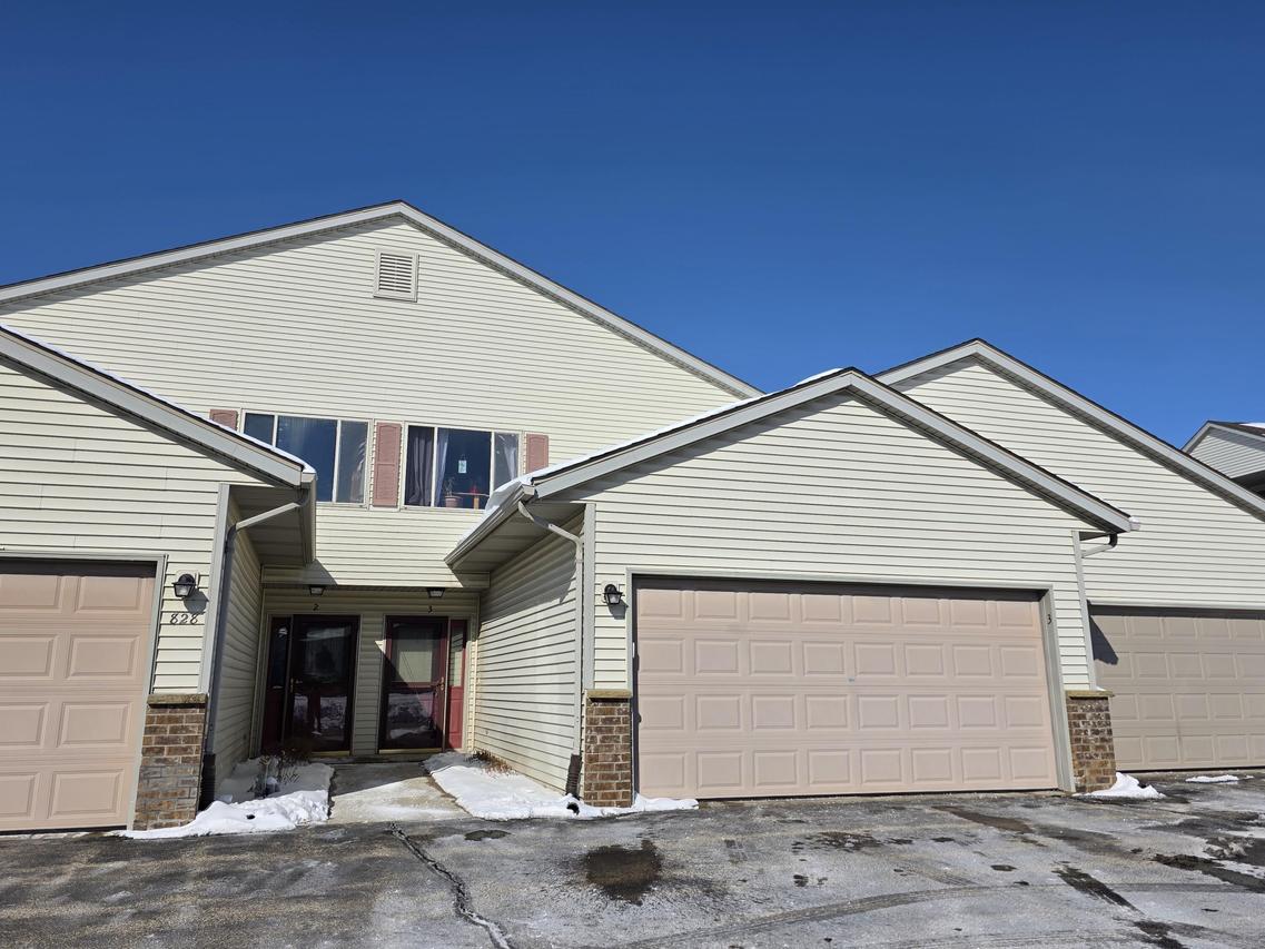 828 Church St #3, Addison, WI 53002